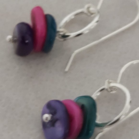 🇨🇦 2 For $25 Layered Multi coloured beads sterling silver earrings - Picture 4 of 4